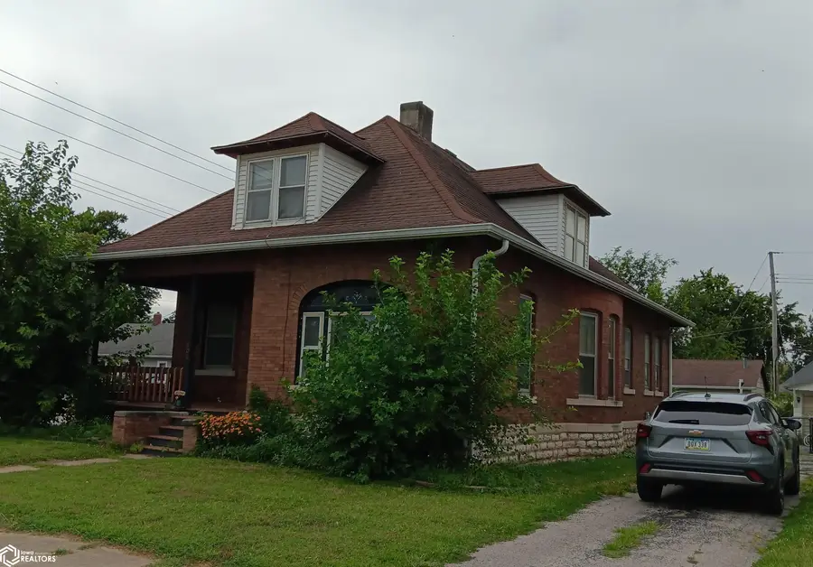 101 N Sheridan Avenue, Ottumwa, IA 52501 - #2