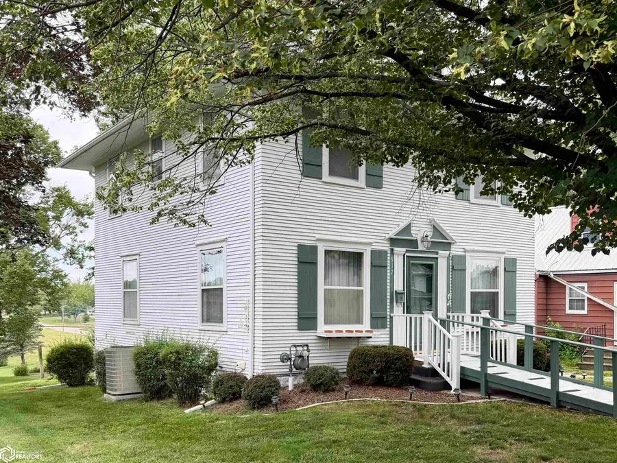 917 North Main, Chariton, IA 50049 - #2