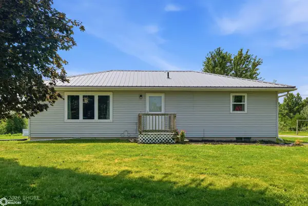 42202 290th Trail, Russell, IA 50238
