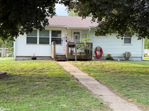 613 E College Street, Toledo, IA 52342