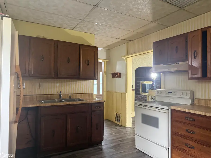 116 N Ash Street, Ottumwa, IA 52501 - #3