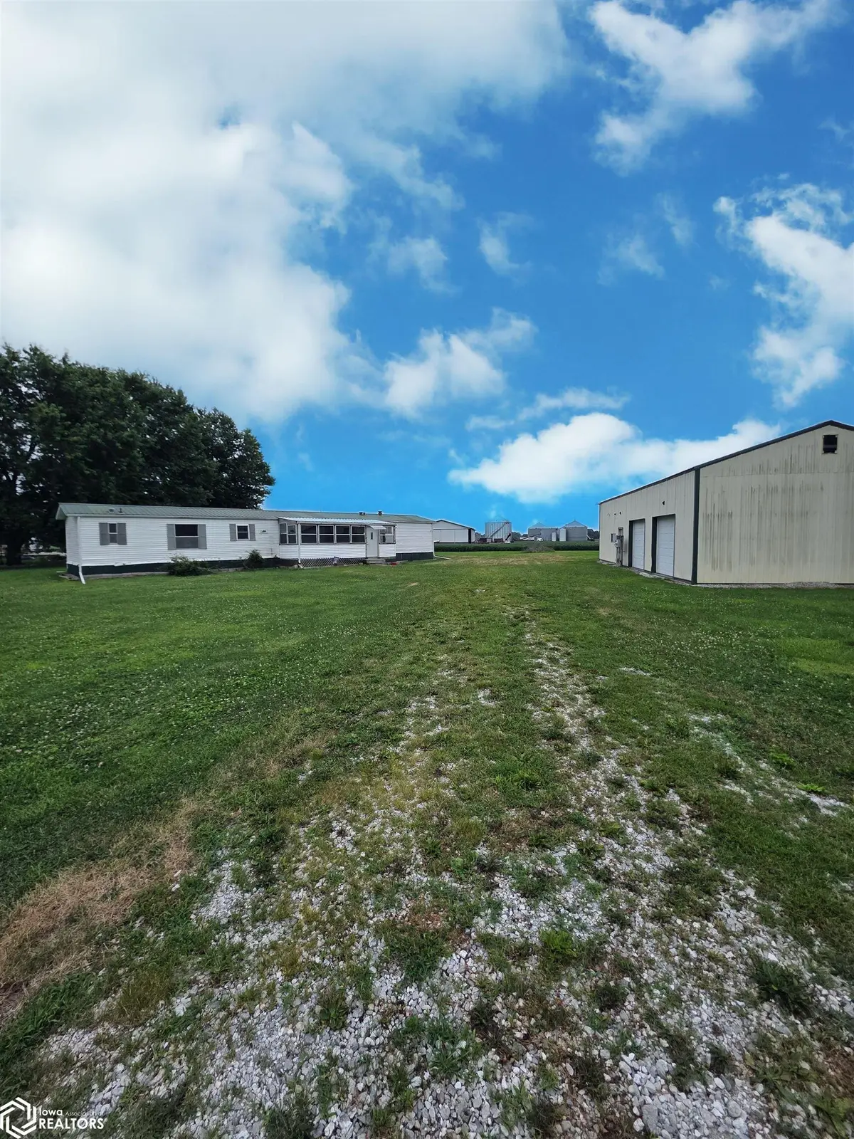 205 Illinois Street, Elvaston, IL 62334 - #1