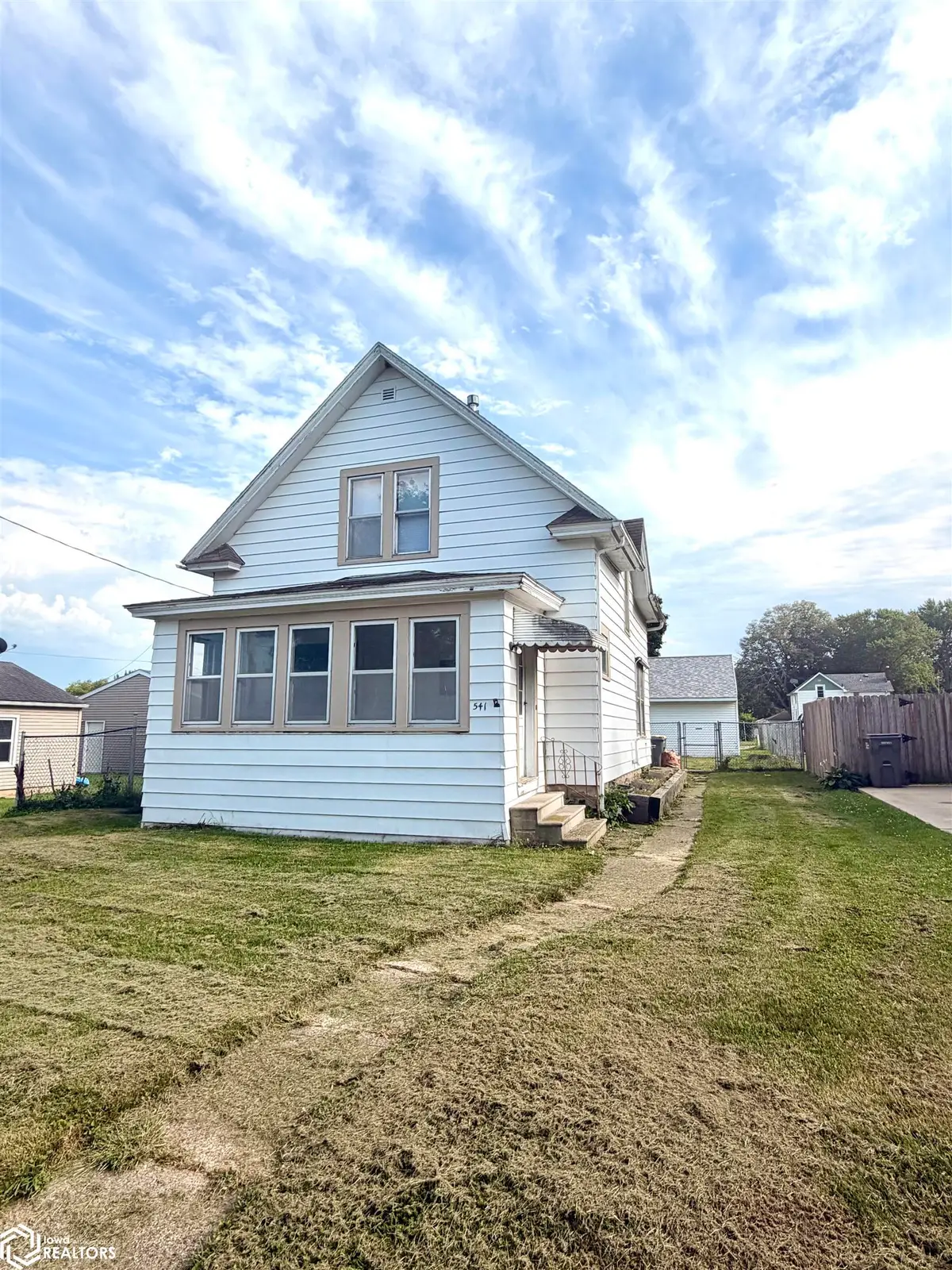 541 19th Street Se, Mason City, IA 50401 - #1