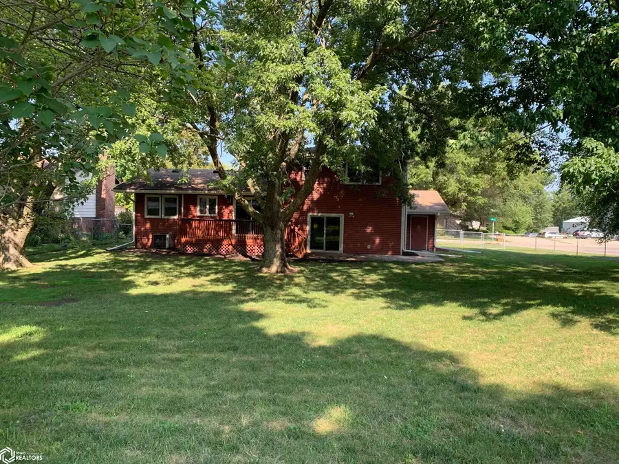 1400 N Elm Street, Creston, IA 50801 - #2