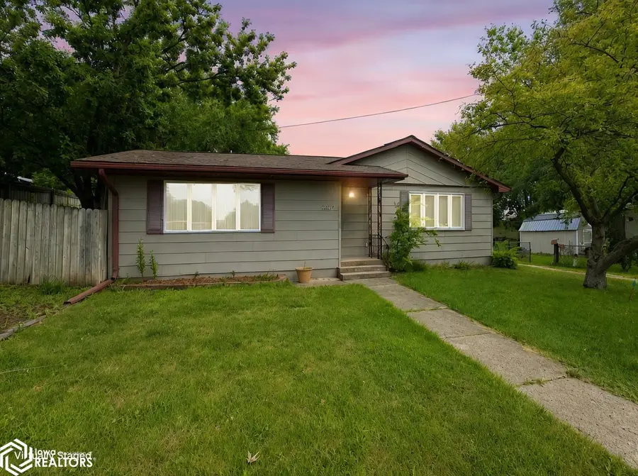 511 7th Street, Maxwell, IA 50161 - #2