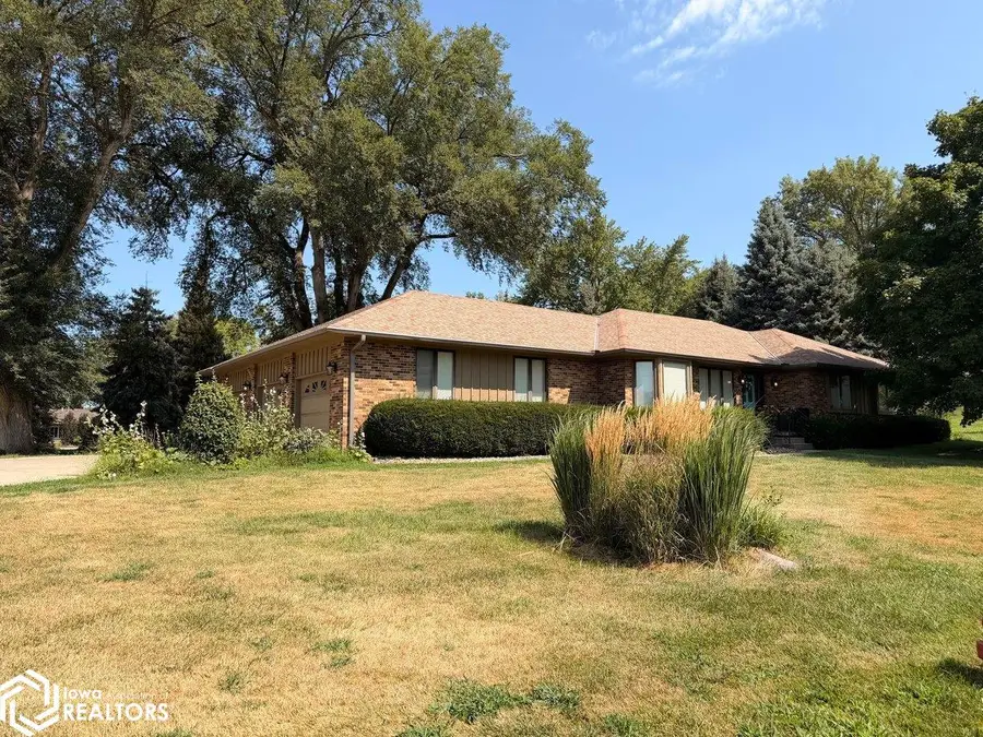 102 Sleepy Hollow Drive, Shenandoah, IA 51601 - #2