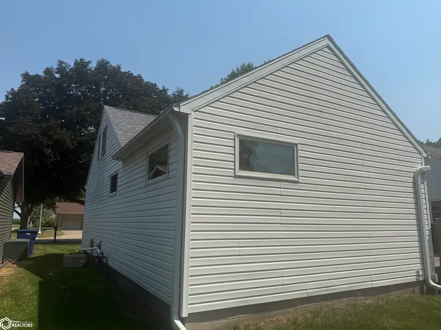 501 S Clay Street, Bancroft, IA 50517 - #2