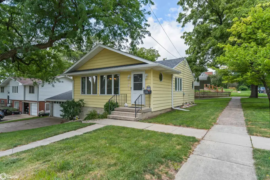 341 E Avenue, Nevada, IA 50201 - #3