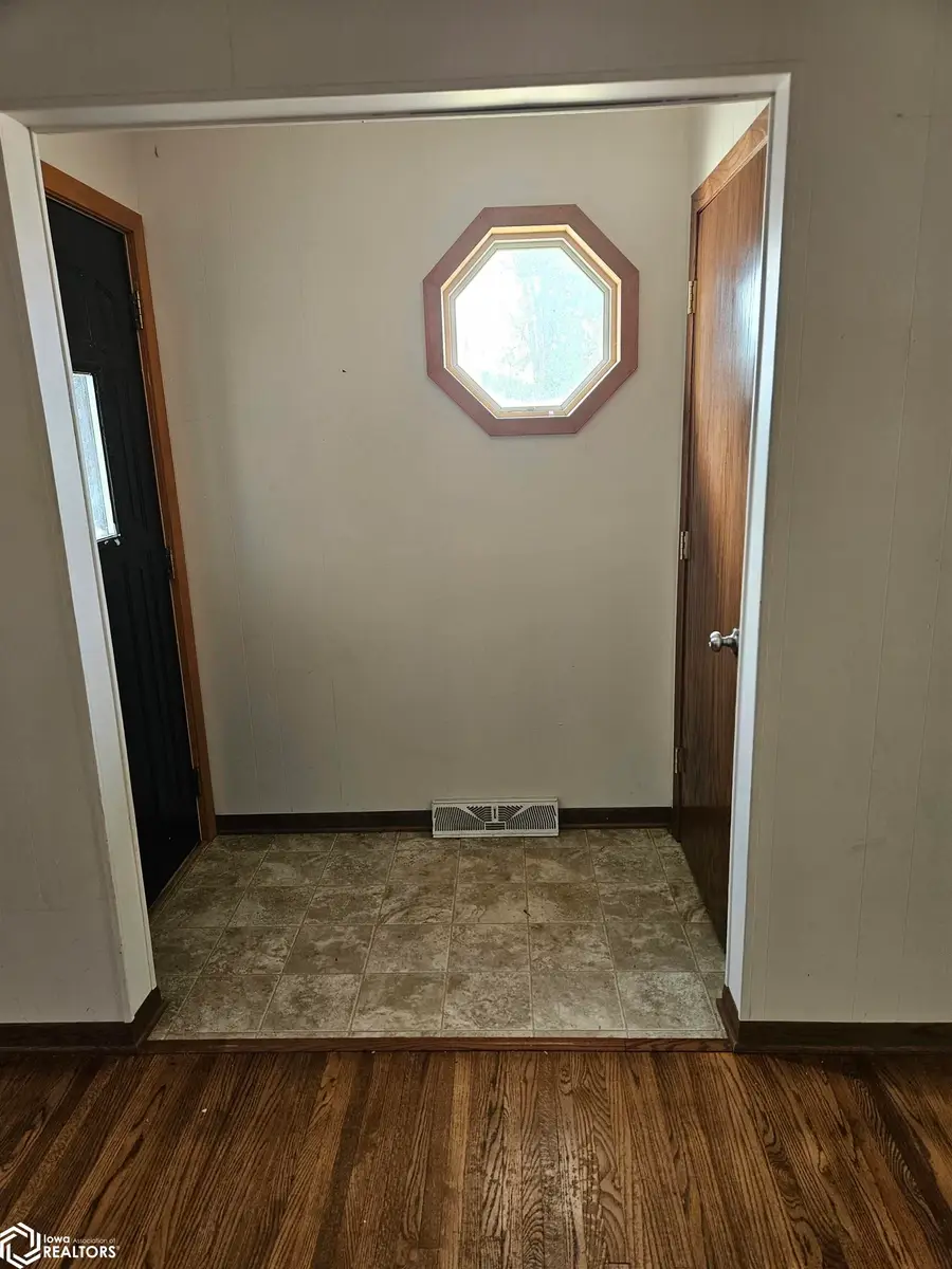 1309 E Elm Street, Algona, IA 50511 - #2