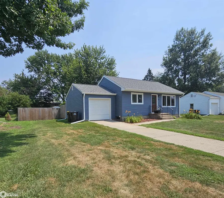 1203 N Cherry Street, Creston, IA 50801 - #2