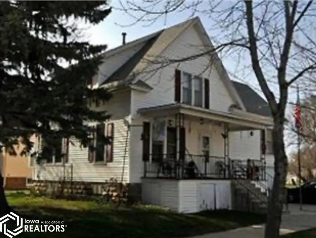 1404 N Washington Avenue, Mason City, IA 50401 - #1