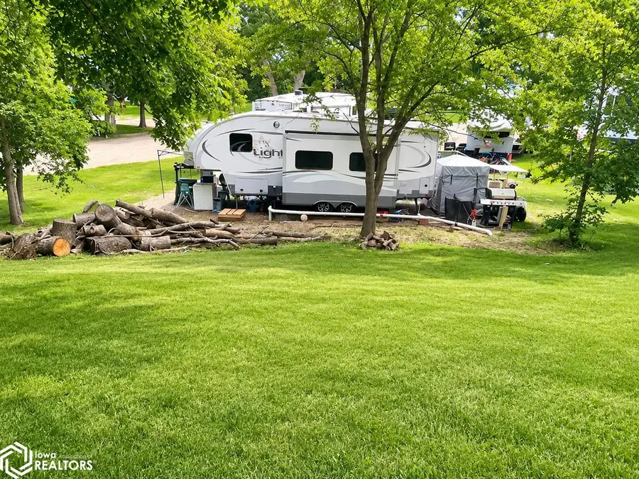 5134 Aurora Drive, Brooklyn, IA 52211 - #3
