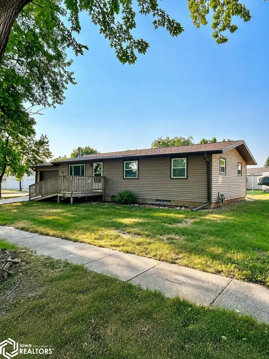 400 3 Avenue Ne, Pocahontas, IA 50574 - #2