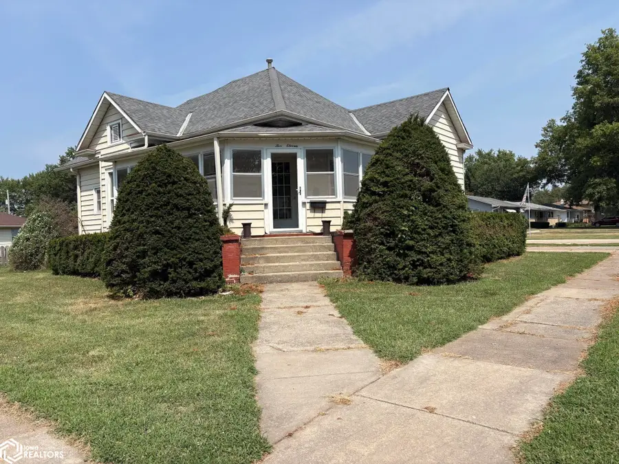 511 E Linden Street, Red Oak, IA 51566 - #2