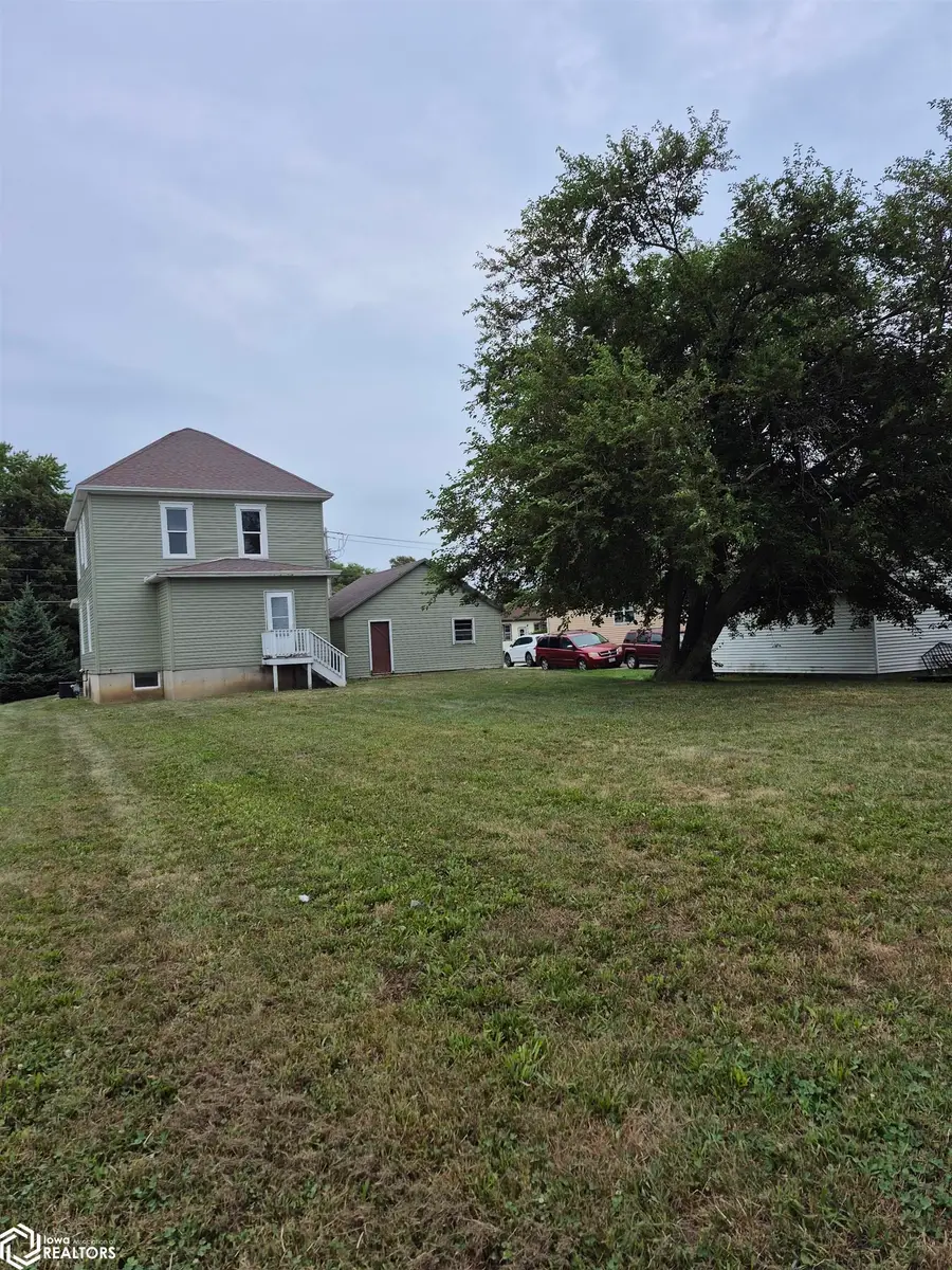 502 E 7th Street, Carroll, IA 51401 - #2