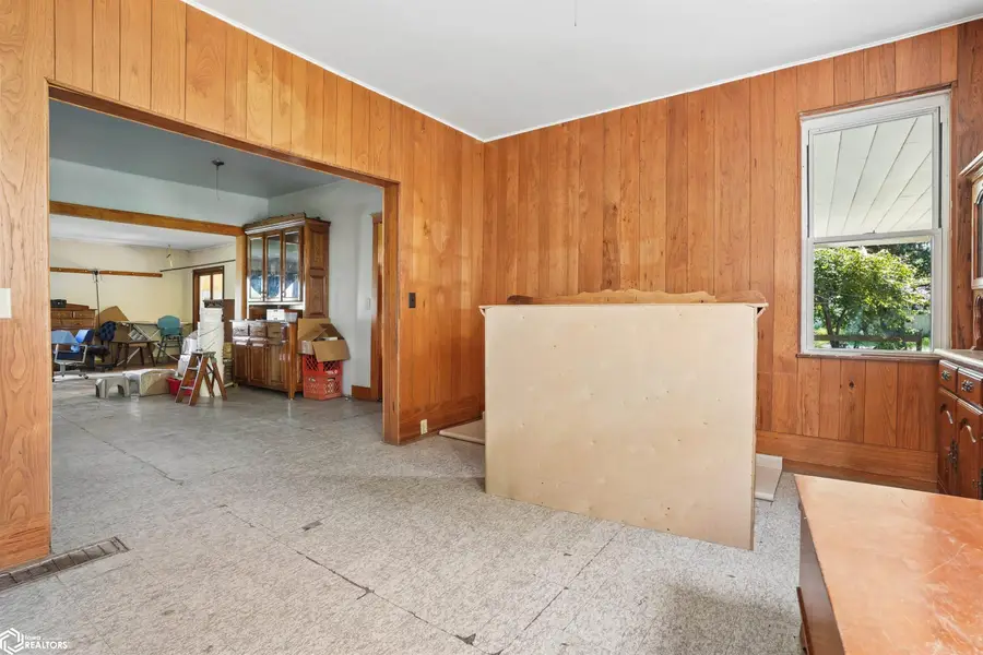 14332 Irish Ridge Road, Burlington, IA 52601 - #3