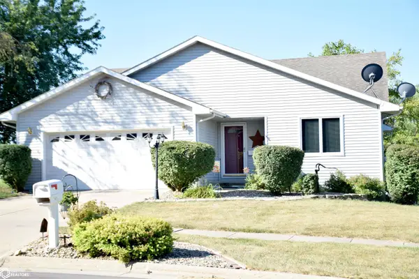 1412 Greenfield Drive, Marshalltown, IA 50158