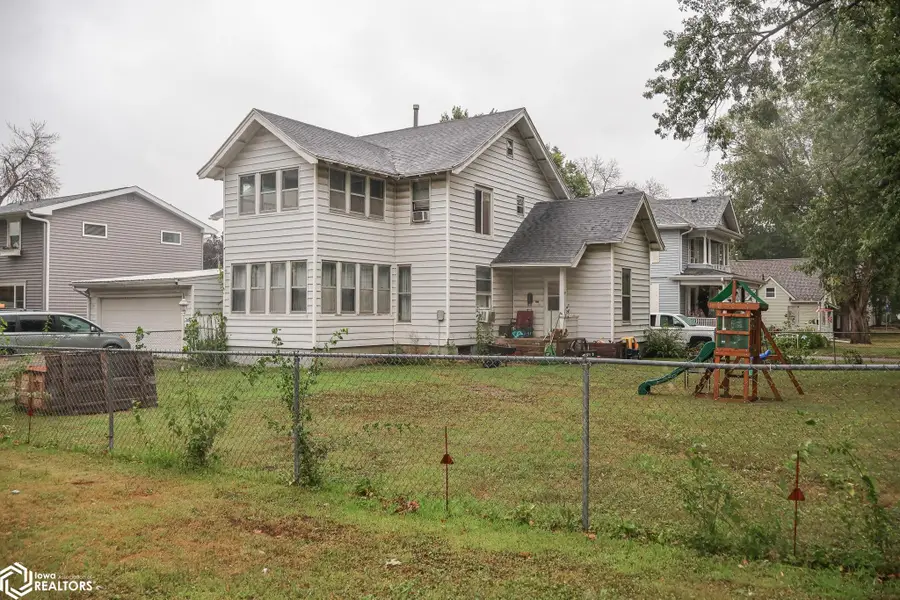 511 5th Avenue N, Humboldt, IA 50548 - #2