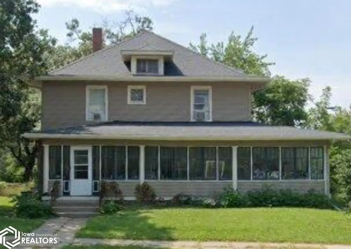 701 Maple Street, Atlantic, IA 50022 - #1