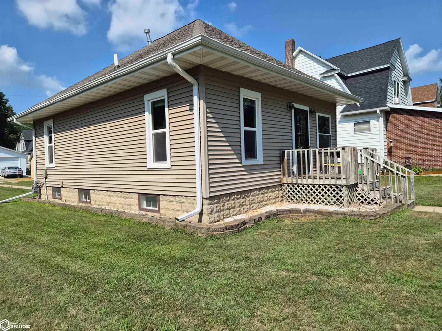719 SW 1st Street, Eagle Grove, IA 50533 - #2