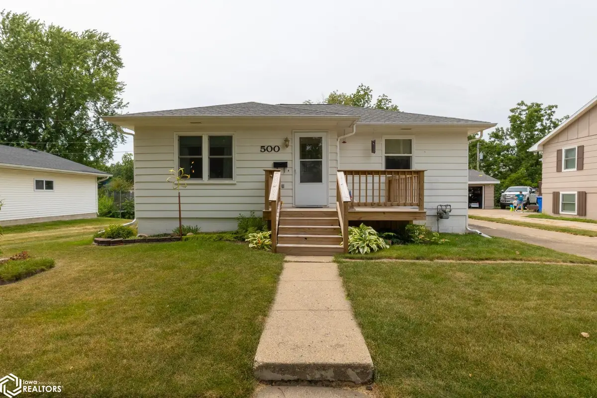 500 S Locust Street, Jefferson, IA 50129 - #1