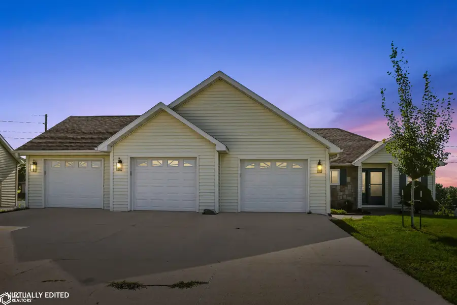 2626 S 8th Street, Marshalltown, IA 50158 - #2