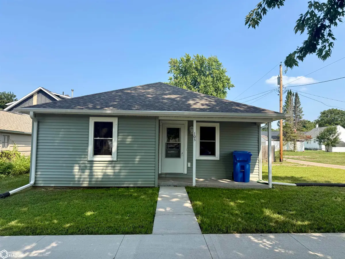 105 N Walnut Street, Jefferson, IA 50129 - #1