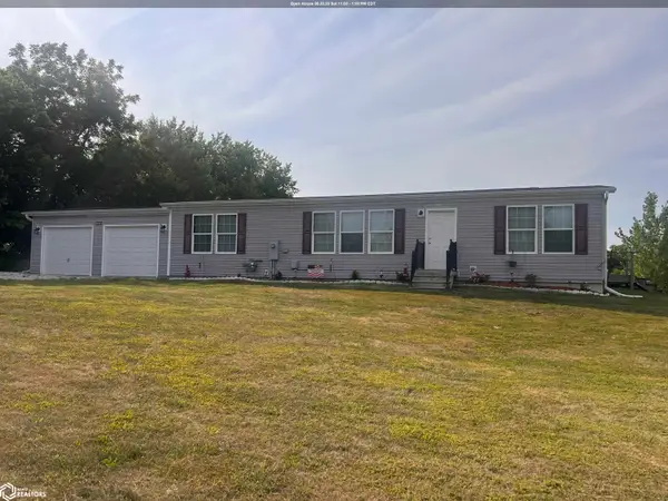 2151 Rosebrier Drive, Fairfield, IA 52556