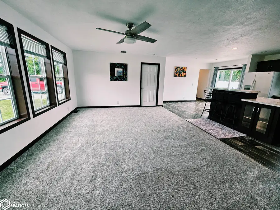 2151 Rosebrier Drive, Fairfield, IA 52556 - #3