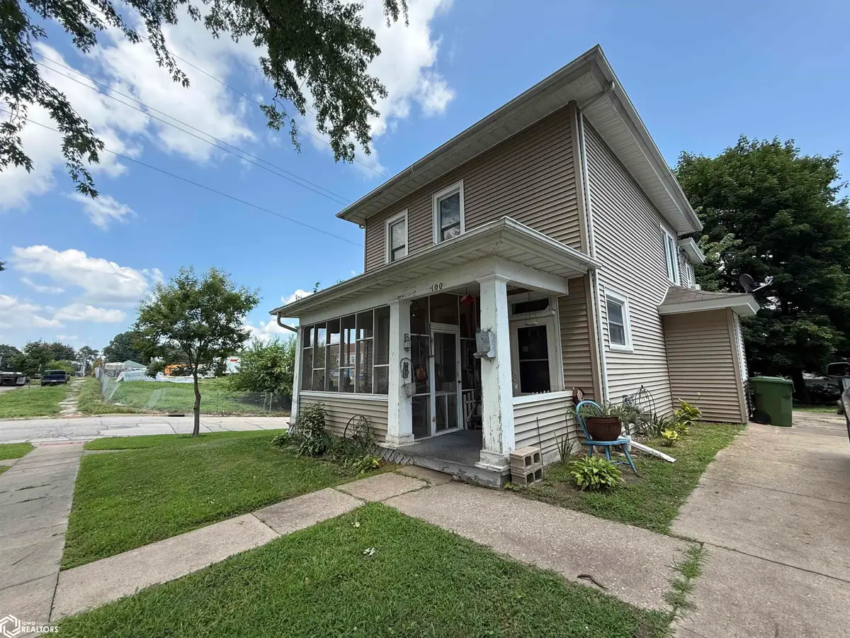 100 S Woodlawn Avenue, Burlington, IA 52601 - #1