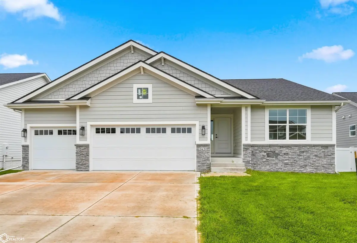 2430 SE 5th Street, West Des Moines, IA 50265 - #1