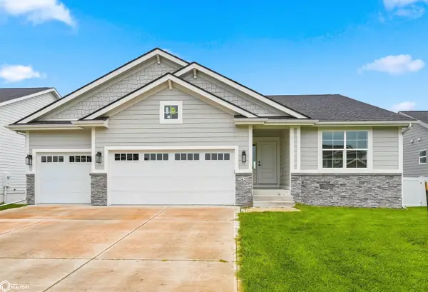 2430 SE 5th Street, West Des Moines, IA 50265