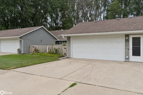 380 S Yorktown Pike #25, Mason City, IA 50401