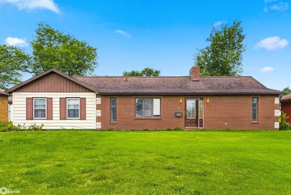 14 Edgeland Drive, Marshalltown, IA 50158