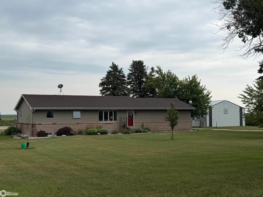 53884 180th Avenue, Pocahontas, IA 50574 - #2