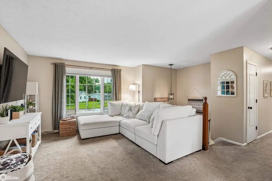 2101 NW 2nd Street, Ankeny, IA 50023 - #2