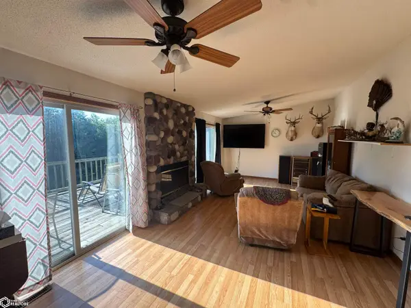 14988 Beaverdale Road #2, Danville, IA 52623