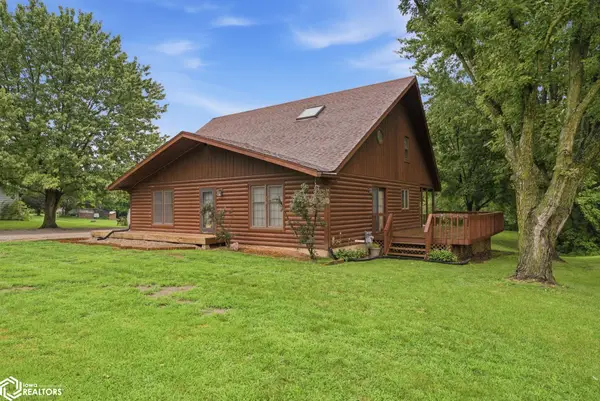 312 Flat Iron Drive, Columbus Junction, IA 52738