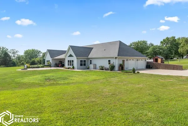 22857 195th Street, Bloomfield, IA 52537
