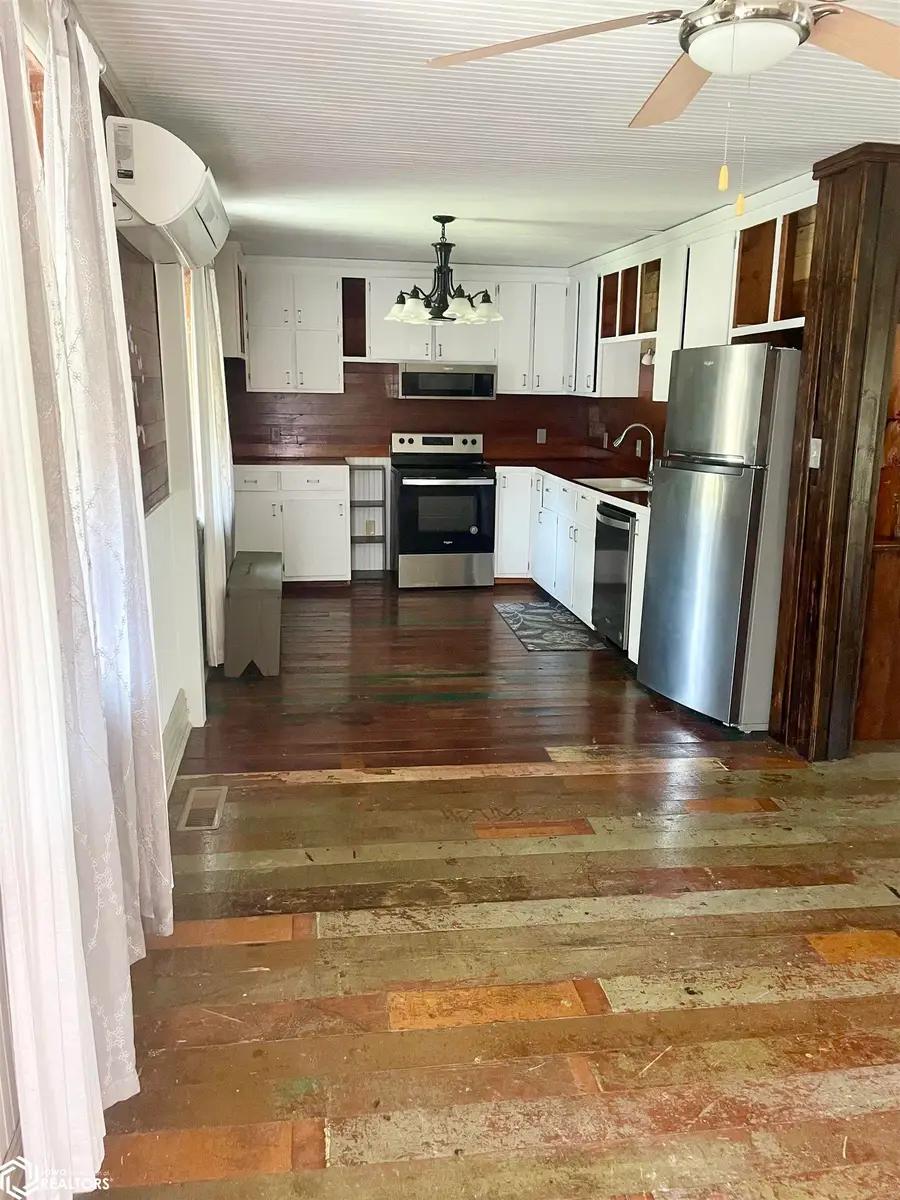 301 Franklin 6th Street, Donnellson, IA 52625 - #3
