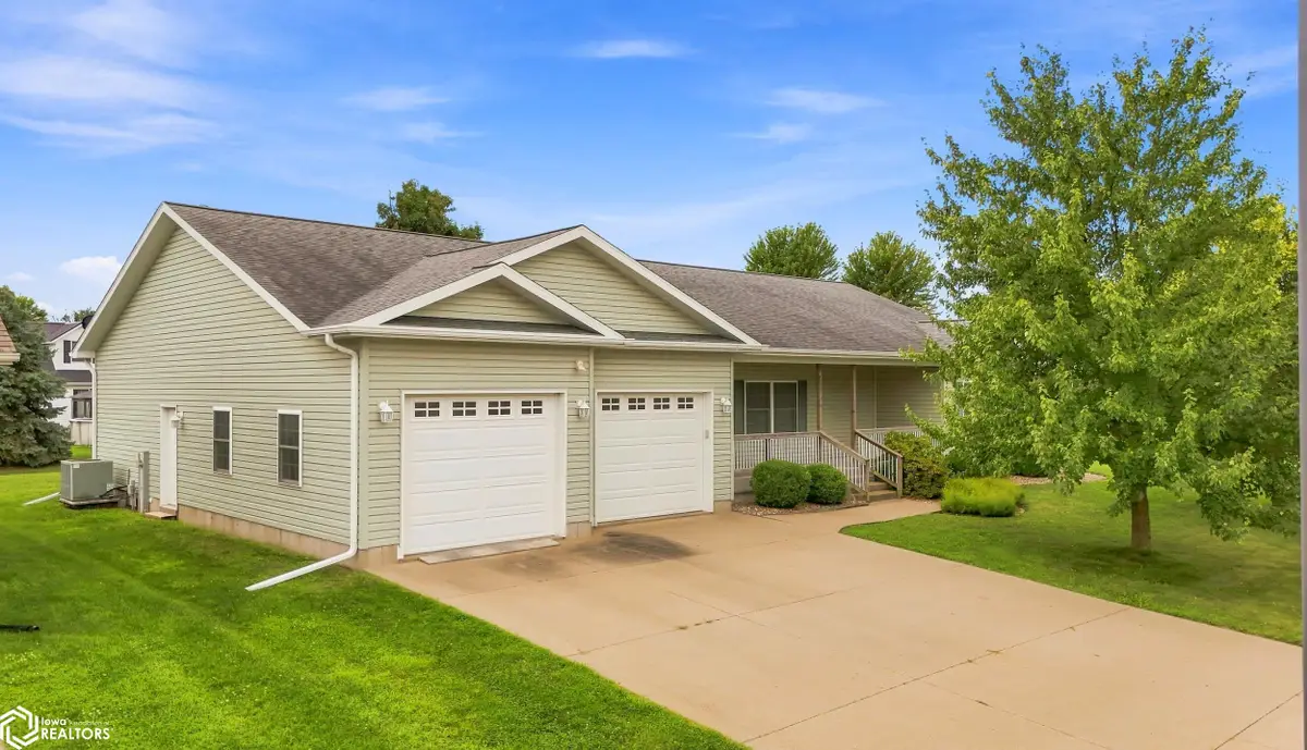 403 W Walnut Street, Danville, IA 52623 - #1