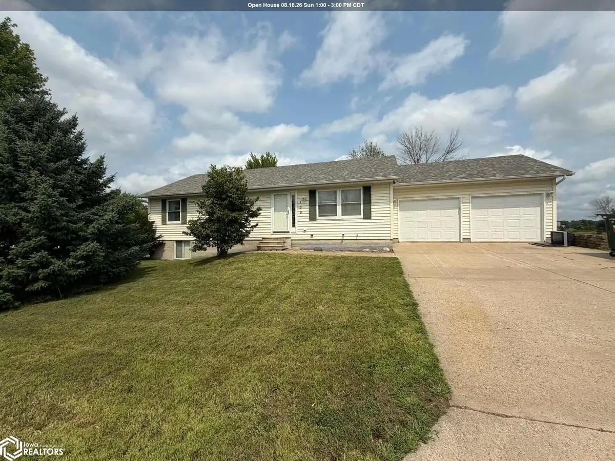 139 Indian Ave, Forest City, IA 50436 - #1