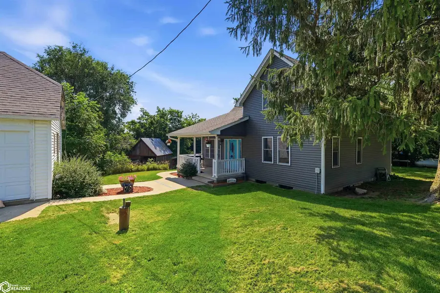 2537 Q Avenue, Clutier, IA 52217 - #2