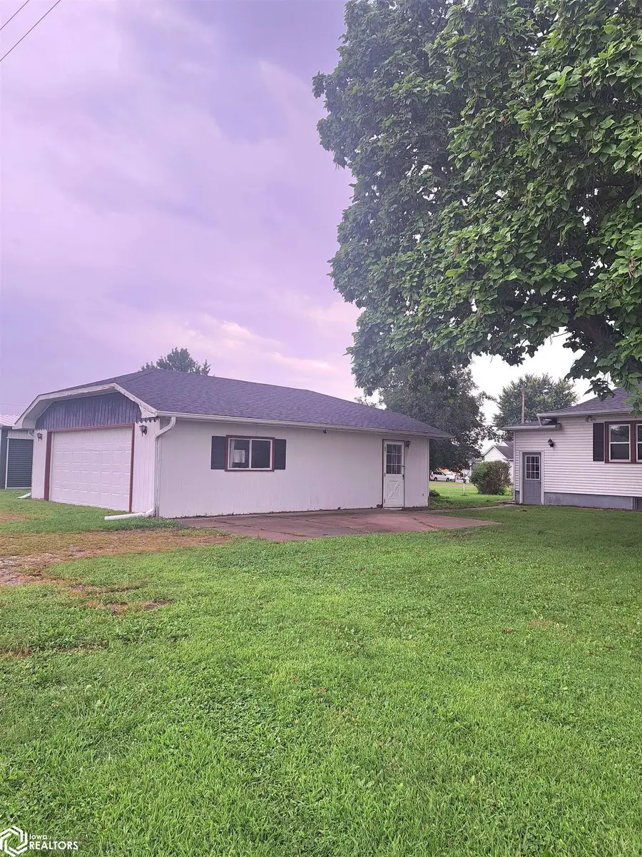 2105 N E Avenue, Lovilia, IA 50150 - #2