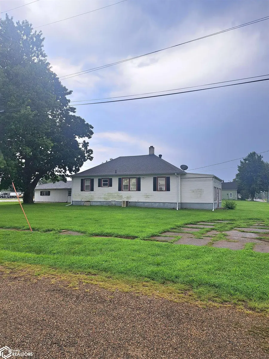 2105 N E Avenue, Lovilia, IA 50150 - #3