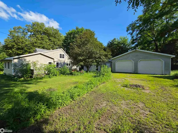 106 Spring Street, Fertile, IA 50434