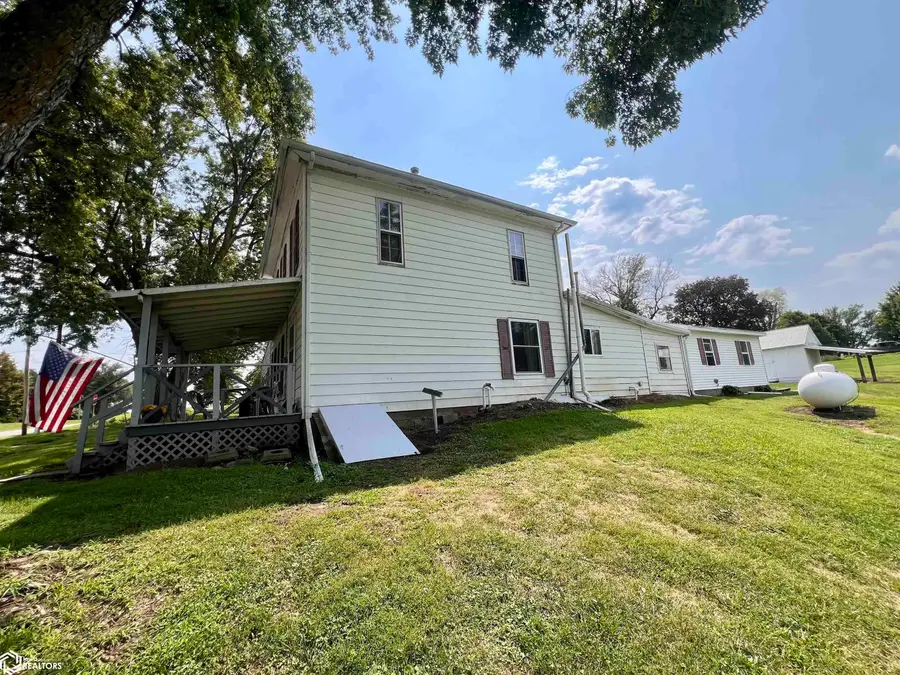 302 Missouri Avenue, College Springs, IA 51637 - #3