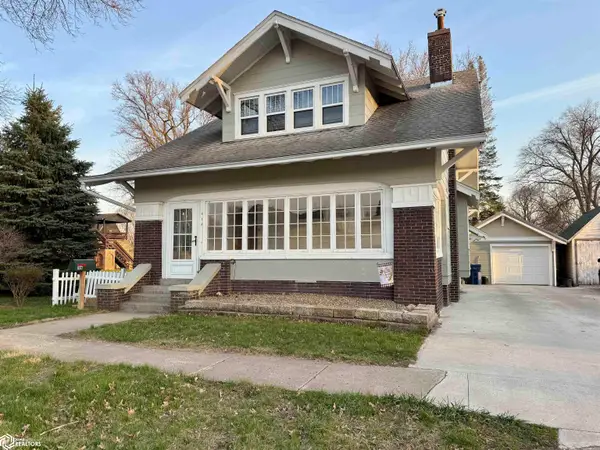 116 1st Street, Manning, IA 51455