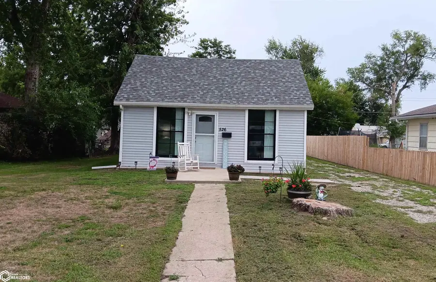526 S Moore Street, Ottumwa, IA 52501 - #3