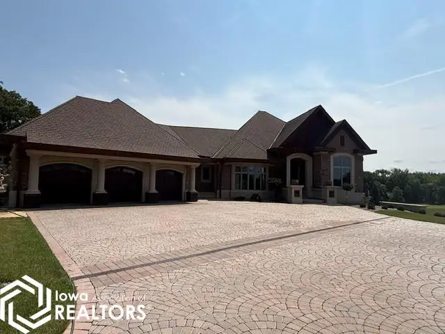 317 E 18 Highway, Algona, IA 50511 - #3